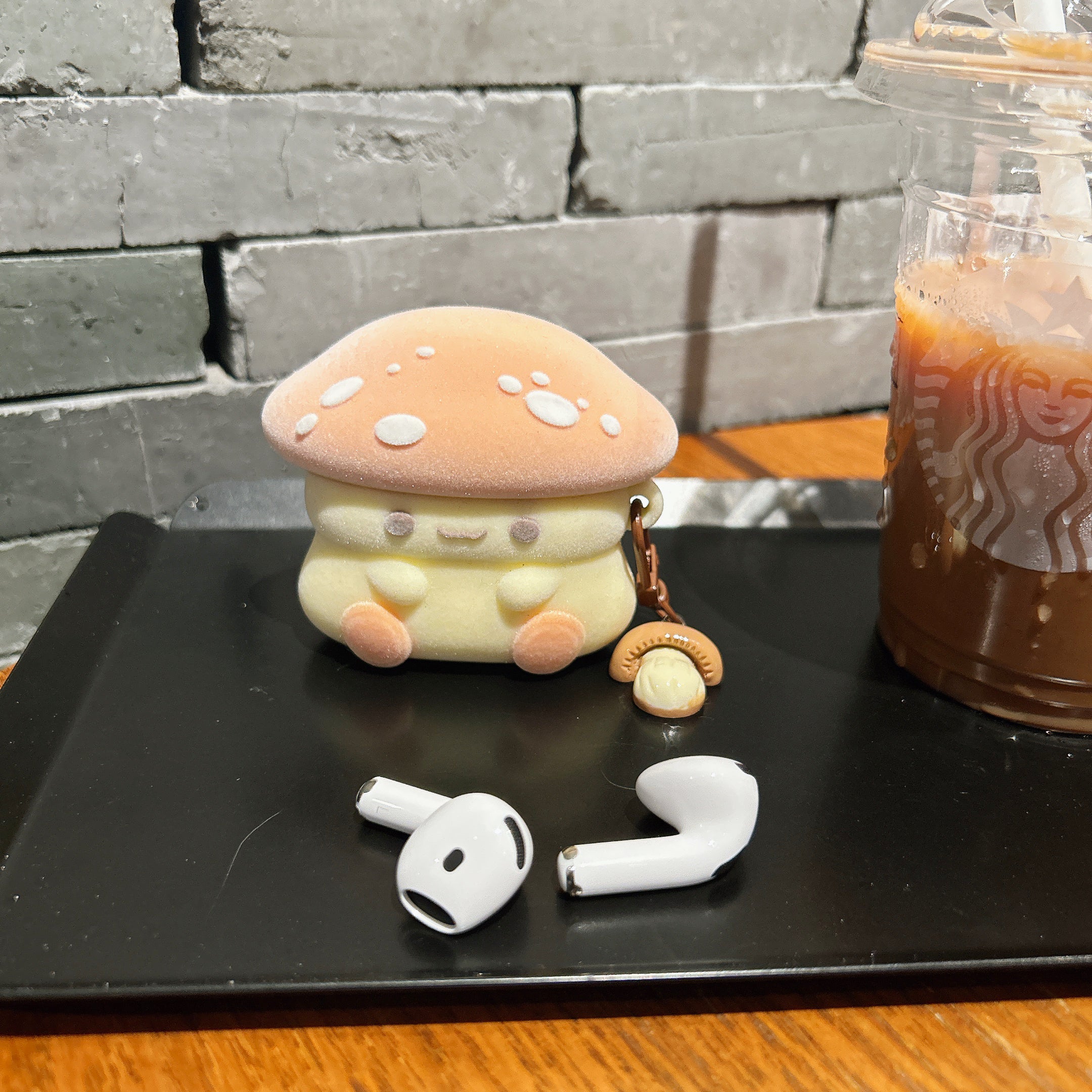 Cute Mushroom AirPods 1/2/3/4 Pro 1/2 Case