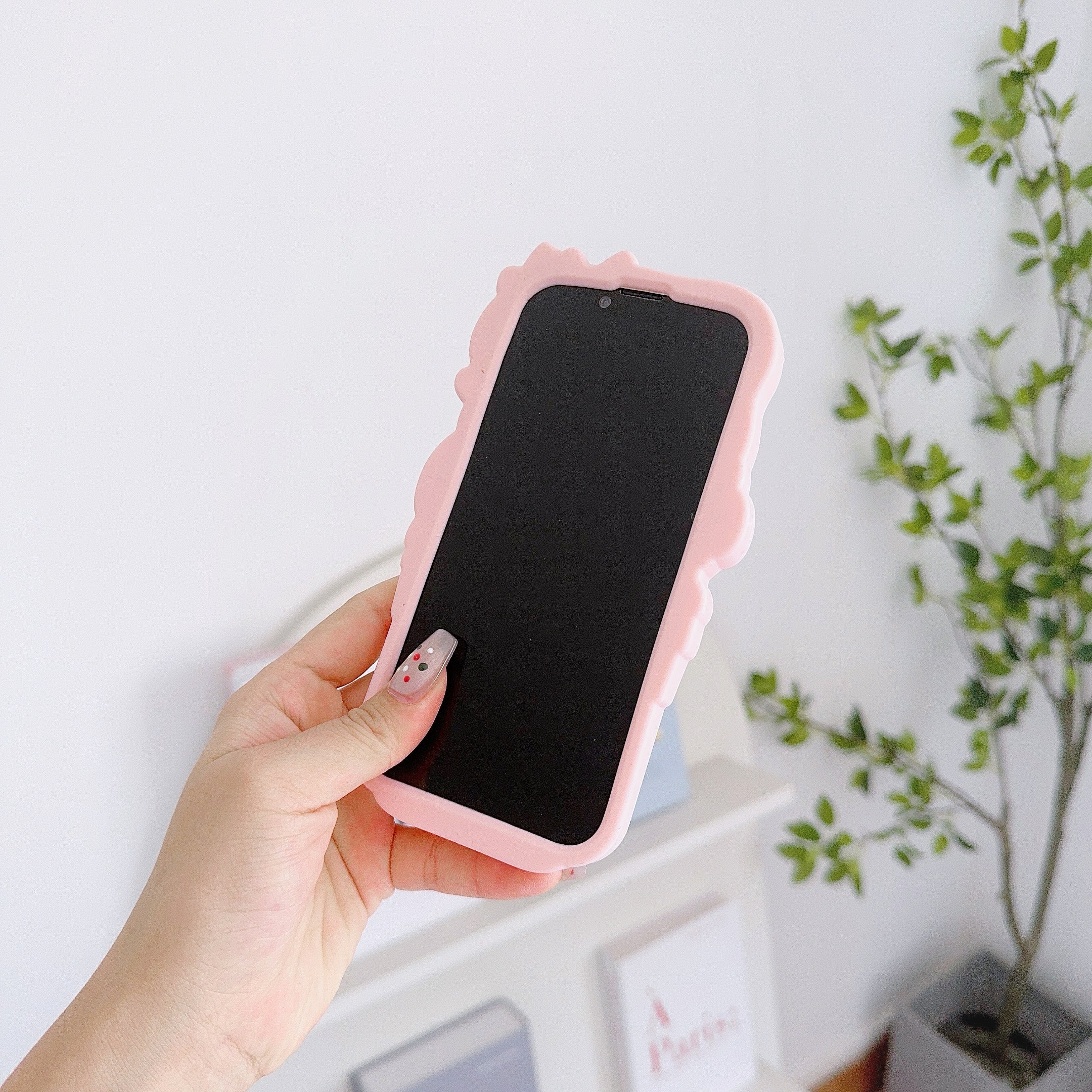 Fashionable Model iPhone Cases for a Perfect Fit